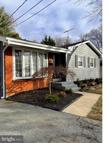 13020 SAINT CHARLES PL, Rockville, MD 20853