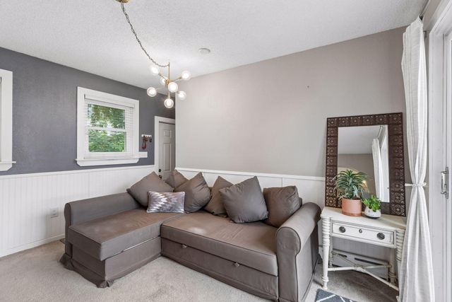 657 Delaware Avenue, Saint Paul, MN 55107
