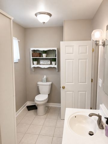 657 Delaware Avenue, Saint Paul, MN 55107