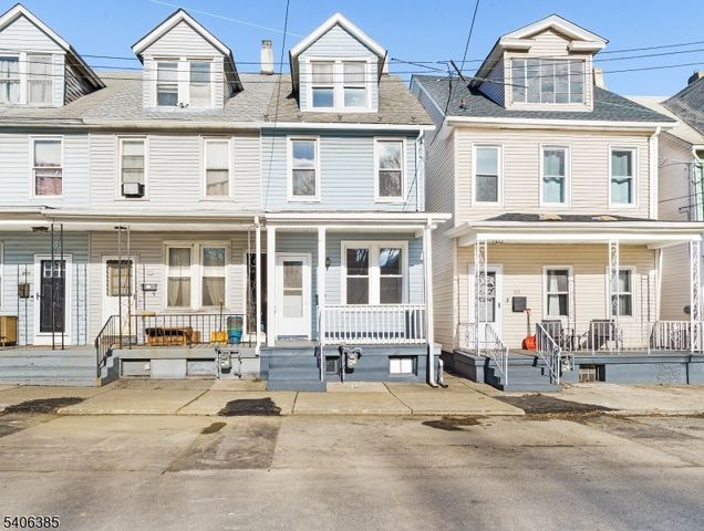 313 Mercer St, Phillipsburg Town, NJ 08865