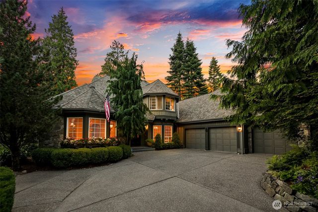 8607 Great Horned Owl Lane, Blaine, WA 98230