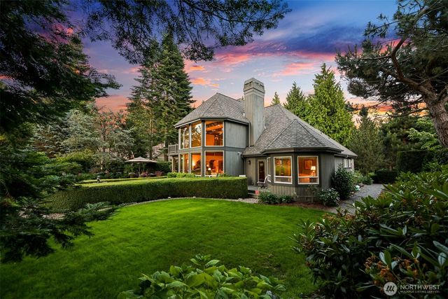 8607 Great Horned Owl Lane, Blaine, WA 98230