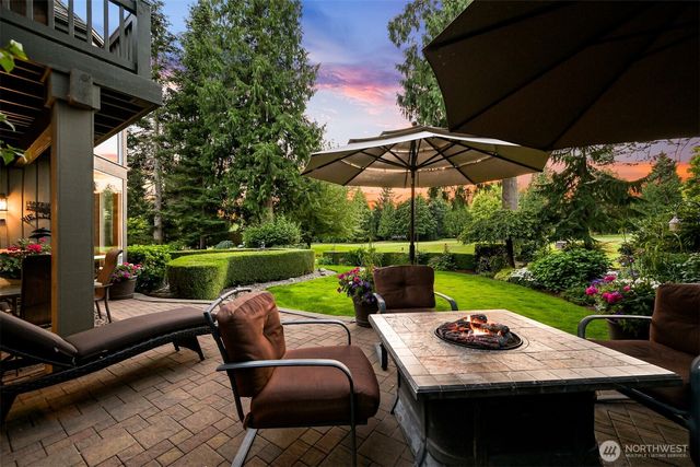 8607 Great Horned Owl Lane, Blaine, WA 98230