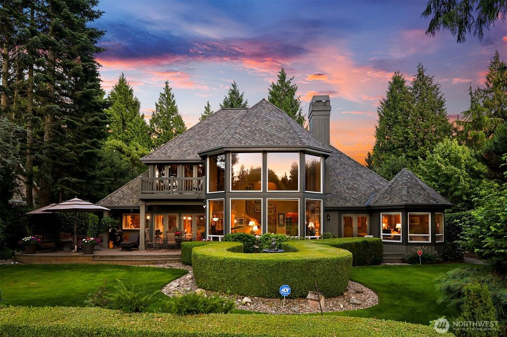 8607 Great Horned Owl Lane, Blaine, WA 98230