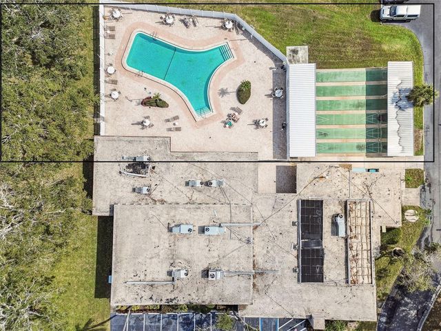 9945 47TH AVENUE 206, St Petersburg, FL 33708