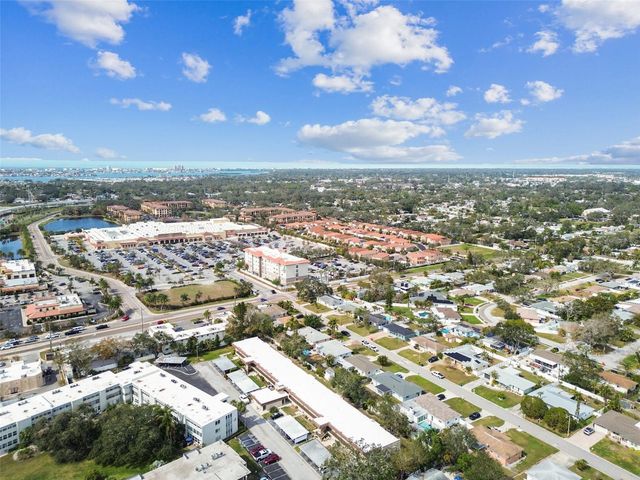 9945 47TH AVENUE 206, St Petersburg, FL 33708
