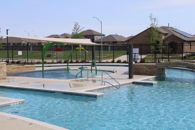 15529 Leaside Drive, Fort Worth, TX 76052