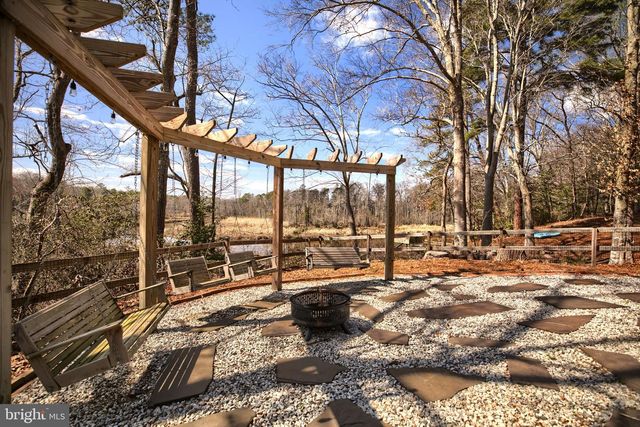 776 COURT HOUSE LANDING RD, King And Queen Court House, VA 23085