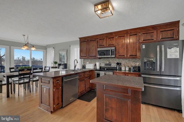 776 COURT HOUSE LANDING RD, King And Queen Court House, VA 23085