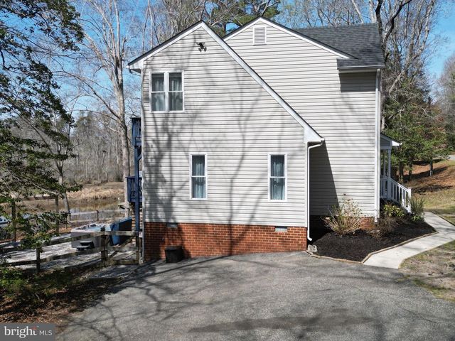 776 COURT HOUSE LANDING RD, King And Queen Court House, VA 23085