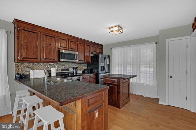 776 COURT HOUSE LANDING RD, King And Queen Court House, VA 23085