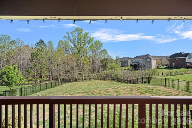 908 Five Leaf Lane, Waxhaw, NC 28173