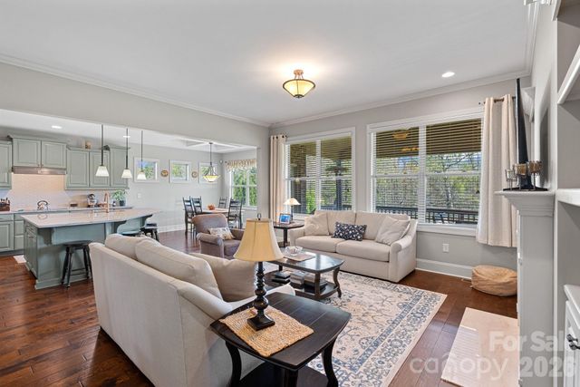 908 Five Leaf Lane, Waxhaw, NC 28173