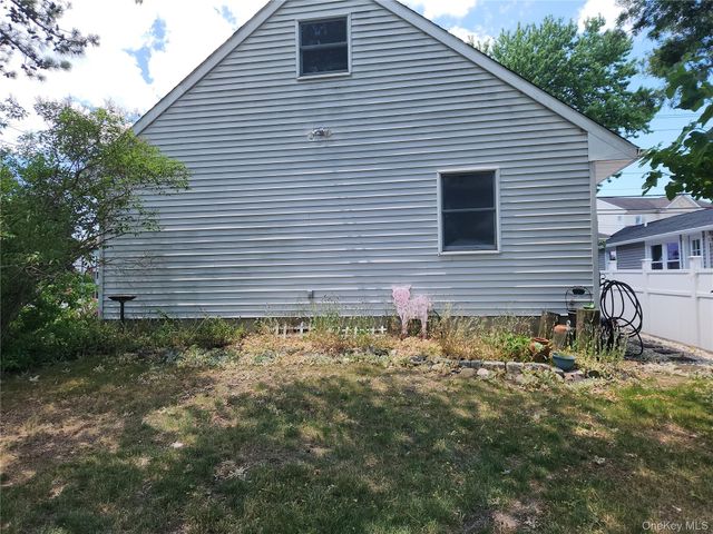 2777 Alder Road, Bellmore, NY 11710
