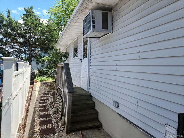 2777 Alder Road, Bellmore, NY 11710