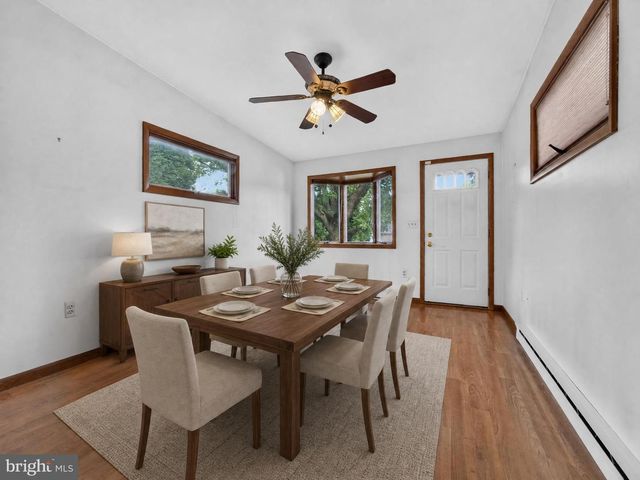 121 E ELM ST, Emmaus, PA 18049