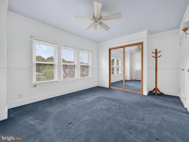 121 E ELM ST, Emmaus, PA 18049