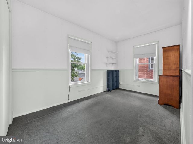 121 E ELM ST, Emmaus, PA 18049