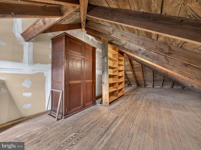 121 E ELM ST, Emmaus, PA 18049