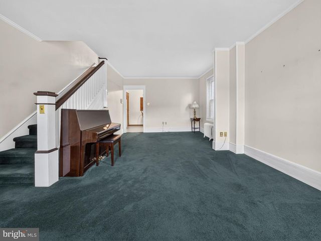 121 E ELM ST, Emmaus, PA 18049