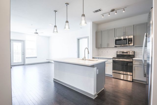 1638 54th Ave N Apt 302, Nashville, TN 37209