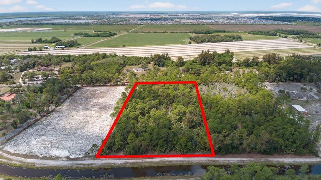1340 Arabian Drive, Loxahatchee, FL 33470