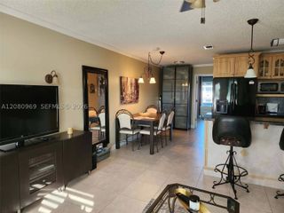15600 NE 6th Ave 27D, Miami, FL 33162