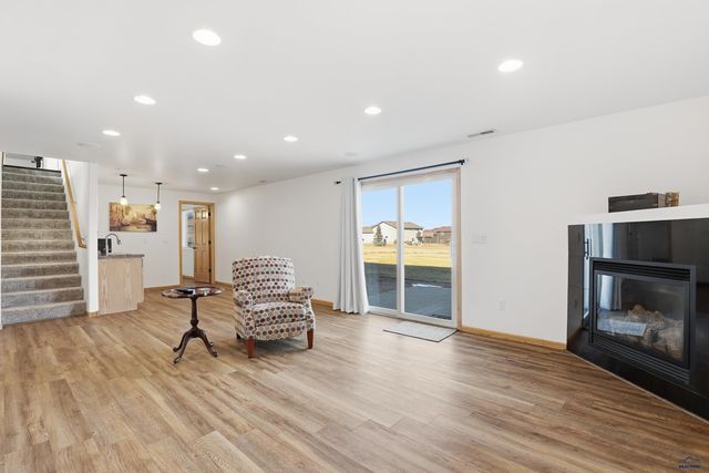 14828 FOX TRAIL, Box Elder, SD 57719