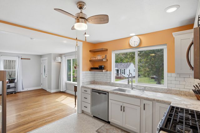 216 RIDGEWAY AVE, Columbia, MO 65203
