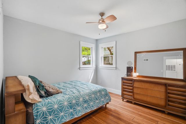 216 RIDGEWAY AVE, Columbia, MO 65203