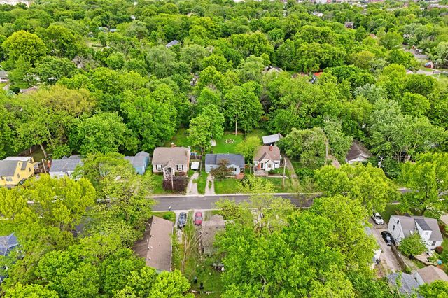 216 RIDGEWAY AVE, Columbia, MO 65203