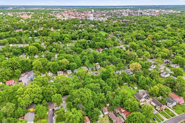 216 RIDGEWAY AVE, Columbia, MO 65203
