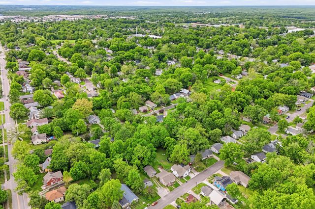 216 RIDGEWAY AVE, Columbia, MO 65203