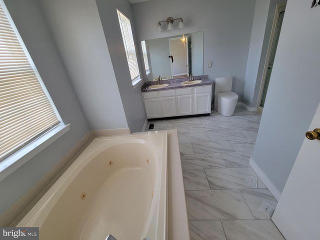 43 HETTON CT, Glassboro, NJ 08028