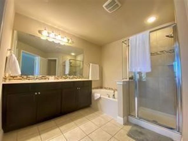 432 Hunt Drive, Lewisville, TX 75067