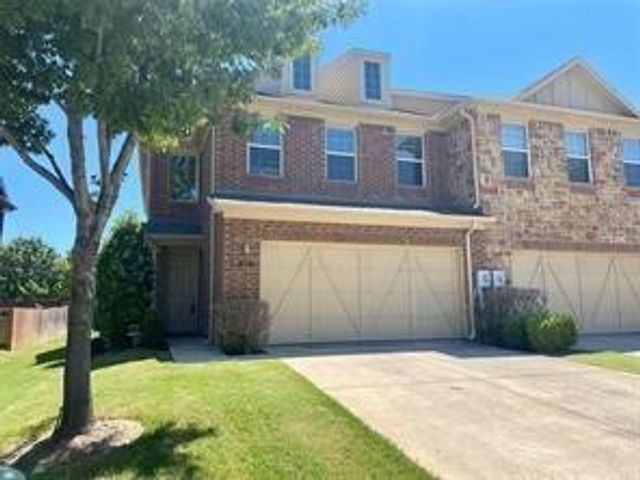 432 Hunt Drive, Lewisville, TX 75067