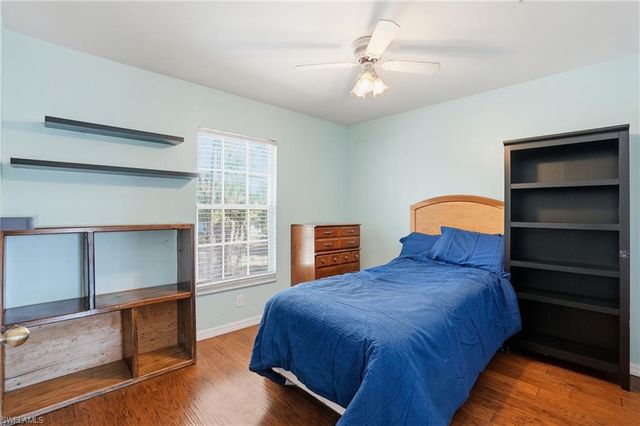 3925 14th AVE SE, Naples, FL 34117