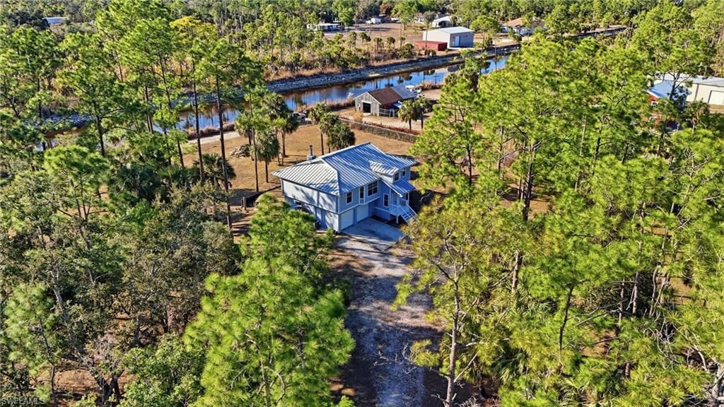 3925 14th AVE SE, Naples, FL 34117