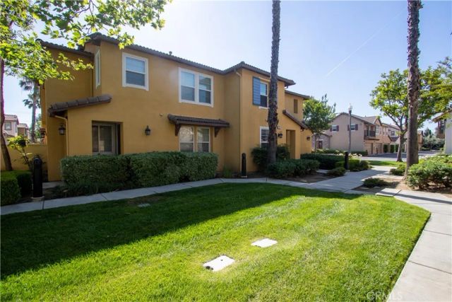 8090 Cornwall Ct. 38, Rancho Cucamonga, CA 91739