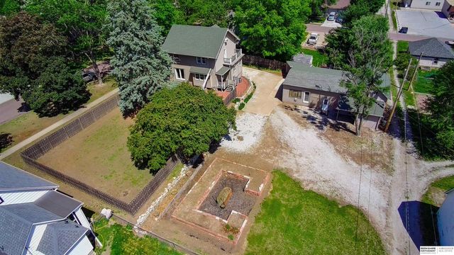 623 S Adams Street, Papillion, NE 68046