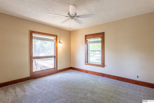 623 S Adams Street, Papillion, NE 68046