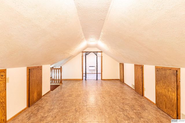 623 S Adams Street, Papillion, NE 68046