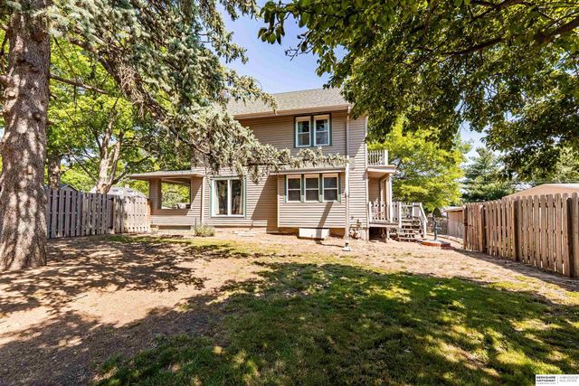 623 S Adams Street, Papillion, NE 68046