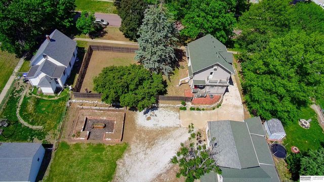 623 S Adams Street, Papillion, NE 68046