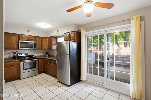 142 Greenwood Loop Road, Brick, NJ 08724