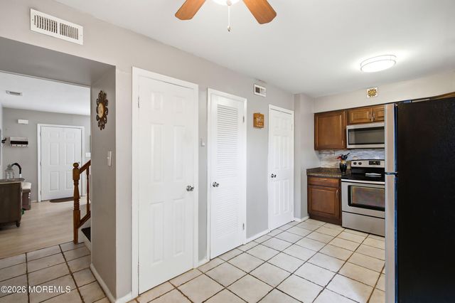 142 Greenwood Loop Road, Brick, NJ 08724