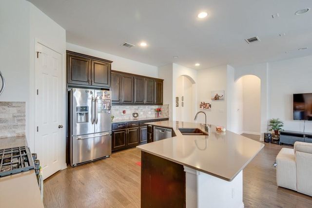 103 Farola CV, Round Rock, TX 78681