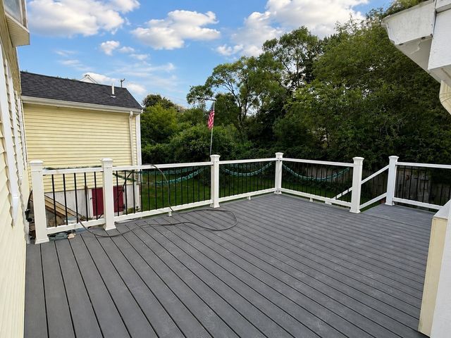 16 Hazelnut Pl 16, Dedham, MA 02026