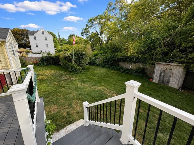 16 Hazelnut Pl 16, Dedham, MA 02026