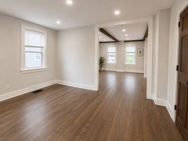 16 Hazelnut Pl 16, Dedham, MA 02026